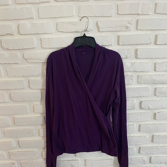 Lululemon Wrap Top - Picture 1 of 5
